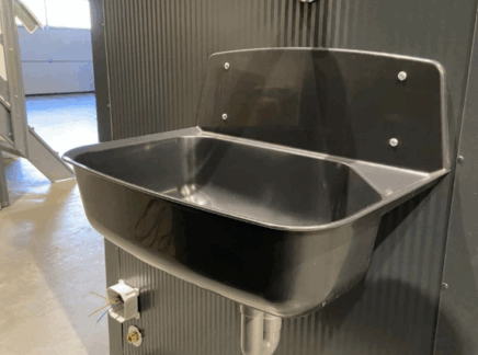 Toilet uitstortgootsteen